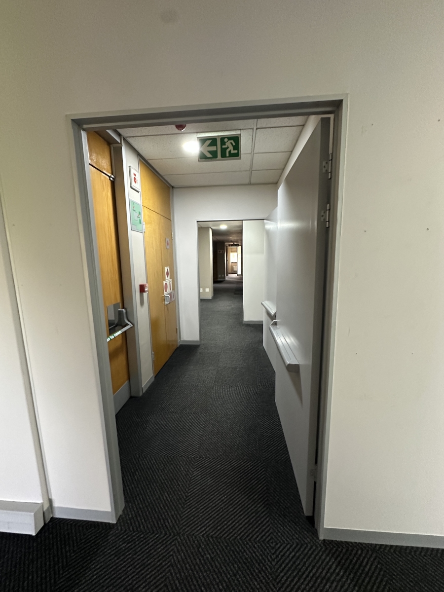 To Let commercial Property for Rent in Mowbray Western Cape